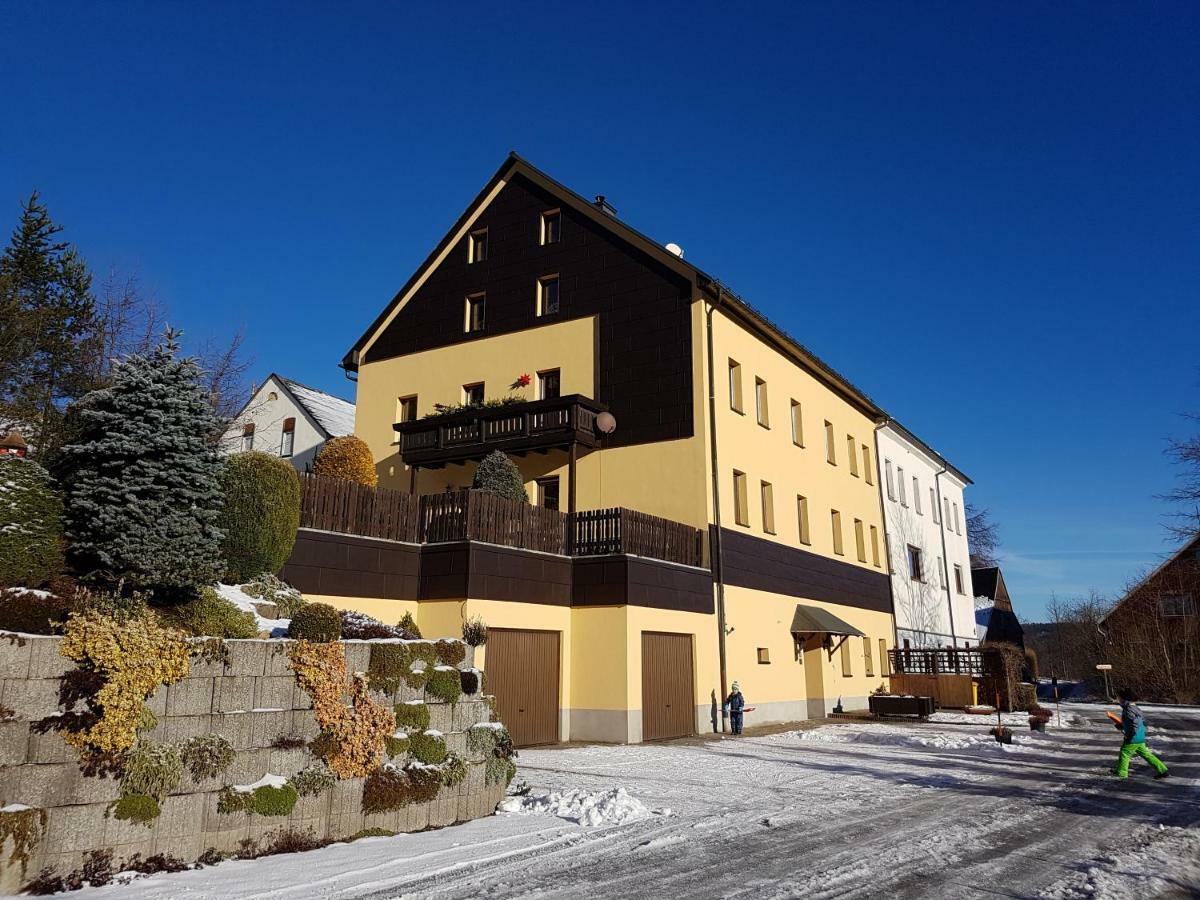 Ferienwohnungen "Am Schloessel" Oberwiesenthal Εξωτερικό φωτογραφία